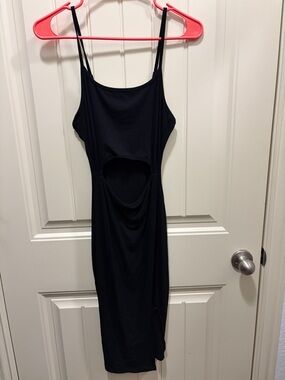 Black Cutout Midi Dress - Sleek Women's Evening Dress